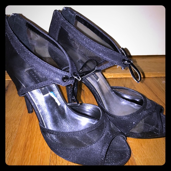 Sparkly Mesh Black Heels - Picture 1 of 4